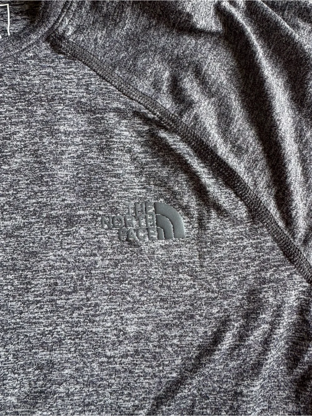 Northface Men's Gray Heather Performance Short-Sleeve Shirt